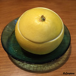 千陽 - 巨大な柑橘果物の晩白柚