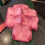 SATOブリアン - 鹿児島産黒毛和牛のタン（2016/7）