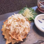 手打ちそば八轟 - 話がすすむ毛ガニ