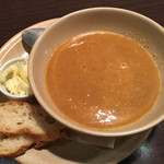 ブレッツ・カフェ・クレープリー - フランス ブルターニュから直輸入の魚介のスープ