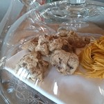 Agriturismo Villa Tiboldi - 白トリフューとタジャリン