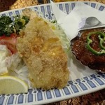 タンシチューとエビフライ