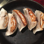 お好み焼 ゆかり - 雷神餃子は、餡に味が付いている