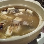 旬魚旬菜まるとび - すっぽん鍋。旨味たっぷりのスープ。