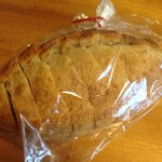 ベーカリー ブレリック - バタール　216円