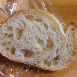 ベーカリー ブレリック - バタール　216円