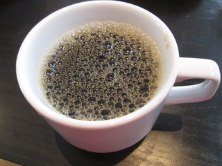 Hana Kafe Ando Uedhingu Buru-Mi-Zu - ホットコーヒー。