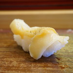 伊勢鮨 - 白ミル貝