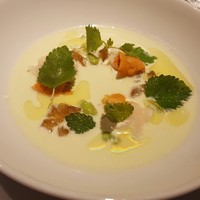 レフェルヴェソンス - ゆるやかに～　冷たい枝豆のスープ、猪のジュレ、イセエビ、ウニ、レモンバーム