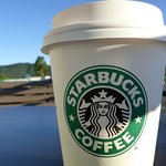 Starbucks Coffee - 朝７時のテラス席でのカフェラテ