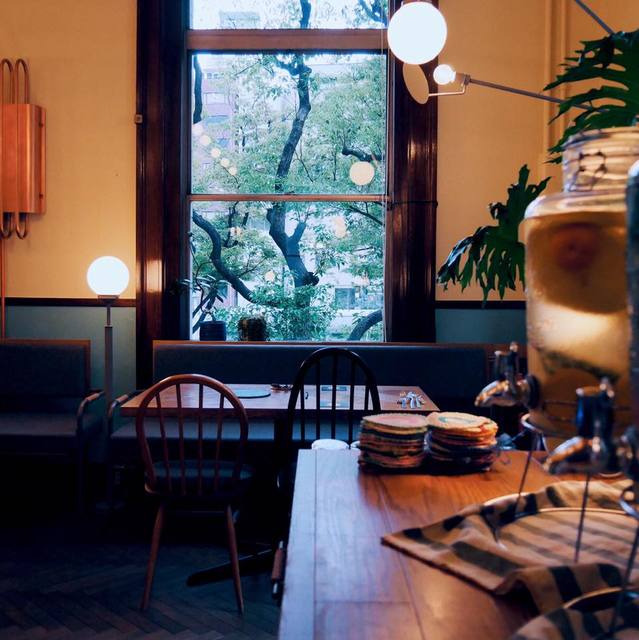 スモーブローキッチン中之島>