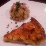 ビストロコバ - レンズ豆のサラダと鮭のキッシュ　ランチ