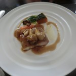 レ クルール - 若鶏もも肉のフリカッセ