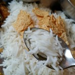 イーマサラ - ダルバートの、バスマティライス。