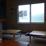 みね家 - 店内…テーブル席