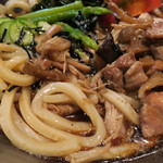 ががちゃ屋 - きのこと若鶏の冷たいうどん