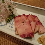 菜庭酒菜　櫓仁 - クジラベーコン