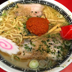 赤湯ラーメン 龍上海 - 赤湯からみそ大盛り。今日のチャーシューは当たり。チャーシューメンにすればよかったｗ
      2016年８月