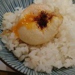 天ぷらめし 金子半之助  - たまごに山椒と醤油で