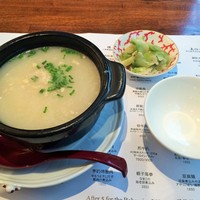 トゥーランドット 臥龍居  - 鶏のお粥