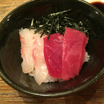 鮪と豊後水道産の鯛を昆布〆めしたものとトッピングしたご飯もの