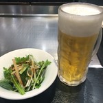 神戸六甲道・ぎゅんた - ちょい飲みセット‼️
            これで税込¥500は嬉しい(^_^)