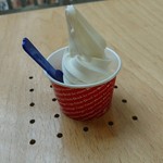 ディッパーダン - カップのソフトクリーム