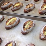 パン工房麦笑 - 火曜日限定のカンパーニュは噛めば噛むほど味わいが出ます！