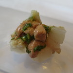 ウシマル - 鮟鱇のタルタル 鮟肝のせ