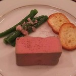 鶏白レバーのムース テリーヌ仕立て