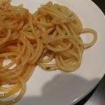 ブッフェ アンド カフェ オンプ - トマトと和風のスパゲティ