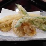 手打ち蕎麦 仙太郎 - セット：穴子天とおそば　穴子、さつま芋、おくら、無花果！の天ぷら