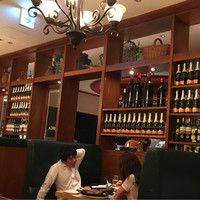 Bar Espanol LA BODEGA 大阪店 - ワインがズラーっと！