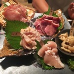 チキンカントリー - 鳥刺しの盛り合わせ