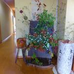 茶房 うえだ - 玄関の飾り