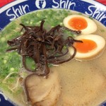 博多らーめん ShinShin - 煮タマゴラーメン