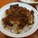 黄記滷肉飯 - 魯肉飯(ルーロウファン・小)です。(2016年8月)