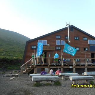 岩手山八合目避難小屋_1