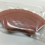 Hata Seika - 苺ミルクバウムクーヘン（1/4カット）（￥130/2個）