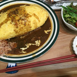 カレー アンド スイーツ カフェ オズヌ - 