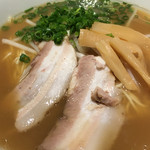 広島らーめん たかひろ - 醤油ラーメン=とんこつ醤油ラーメン