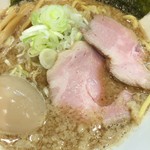 麺屋りゅう - 背脂煮干しそば + 味玉（アップ）