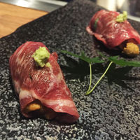 くずし鉄板 あばぐら 神田店 - 黒毛和牛うに巻き