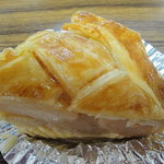 マミーズ・アン・スリール - アップルパイ（紅玉）　カット