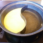 Shabuyou - 基本の白出汁＋６種類から選べるお出汁　私は豆乳グリーンカレー出汁で♪