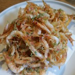 紬山荘 - 桜えびのかき揚げ2016，9