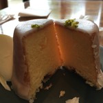 オクシモロン - レモンケーキの断面