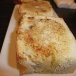 La Bonta - ガーリックトースト　絶品だよ。