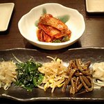 山形黒毛和牛 米沢牛焼肉 仔虎 - 月虎☆ナムルとキムチ