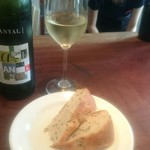 イルベッカフィーコ - スペイン産白ワイン500円（ANYAL）